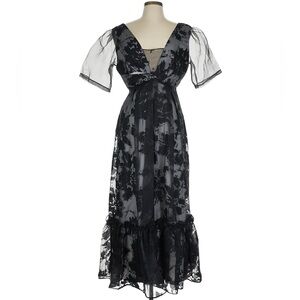 One33 Social Floral Organza Gown Size 10